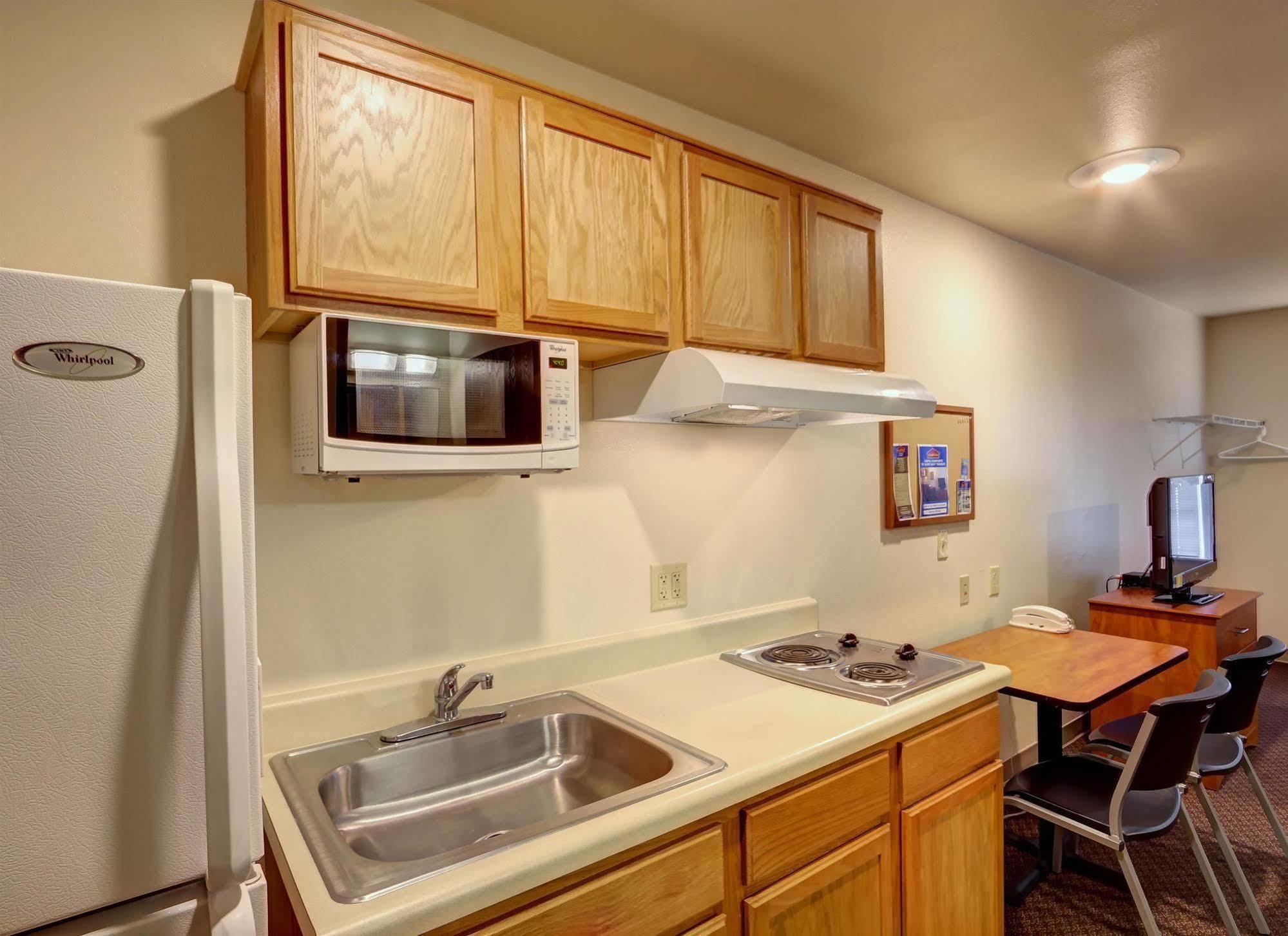 Woodspring Suites Харлинген Екстериор снимка